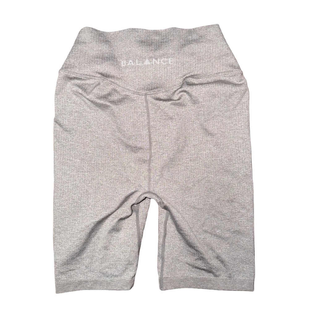 💖 Balance Athletica‎ Light Gray Seamless Ribbed Athletic Bike Shorts